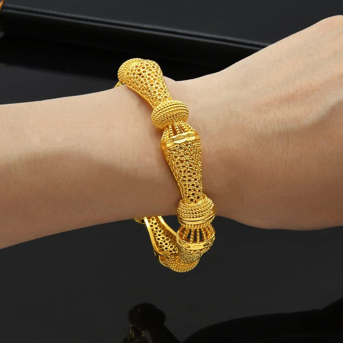 -20% Elegance Armband Goldene Essenz-Armreifen Stella Brillante Jewellery   