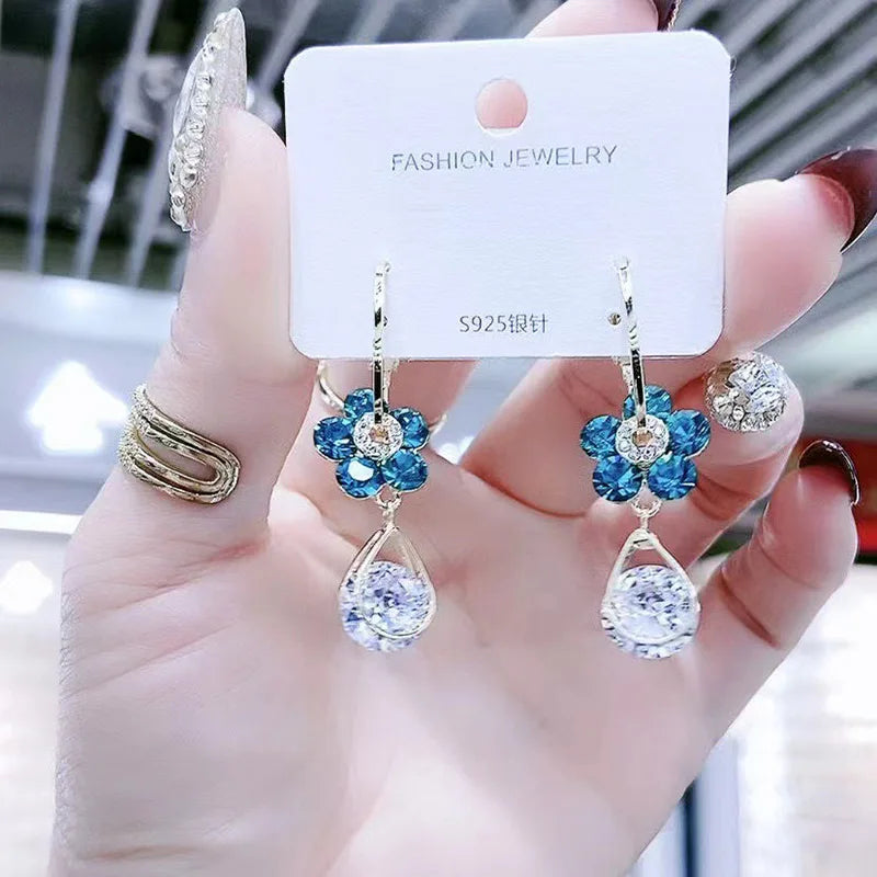 -30% Kristallblumen-Ohrringe Blaue Kristallblumen-Ohrringe Stella Brillante Jewellery   